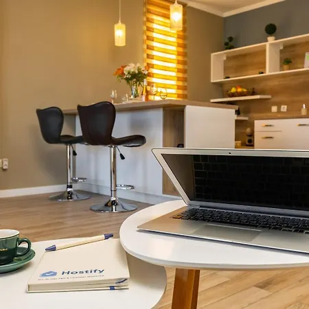 Royal 1 Bedroom In Highest Floor 아파트 플로브디프